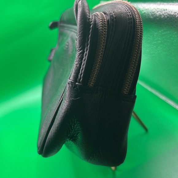 Balenciaga toiletry bag - Picture 5 of 16